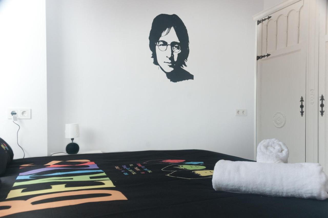 Casa Beatles Del Valle Pinos del Valle Bagian luar foto