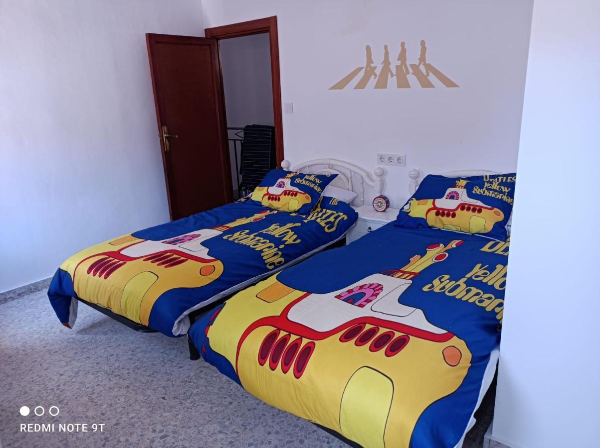 Casa Beatles Del Valle Pinos del Valle Bagian luar foto