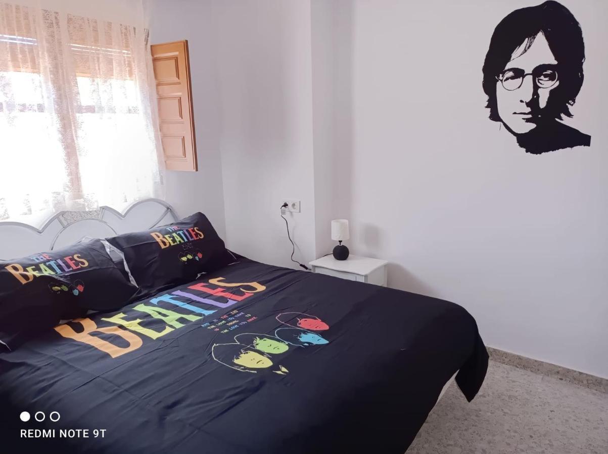 Casa Beatles Del Valle Pinos del Valle Bagian luar foto